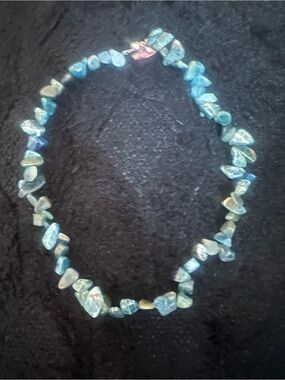Blue Chip Stone Beaded Necklace - Women Jewelry
